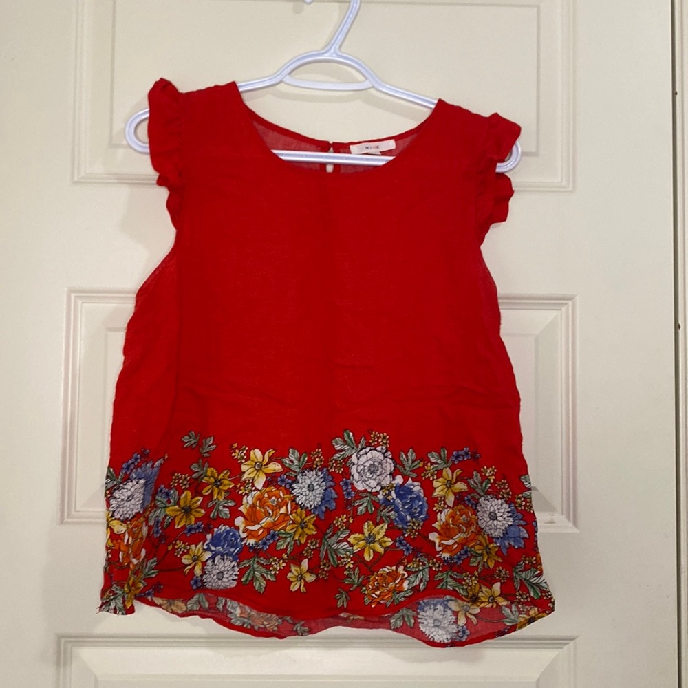 Mine Red Sleeveless Blouse with Floral detailing